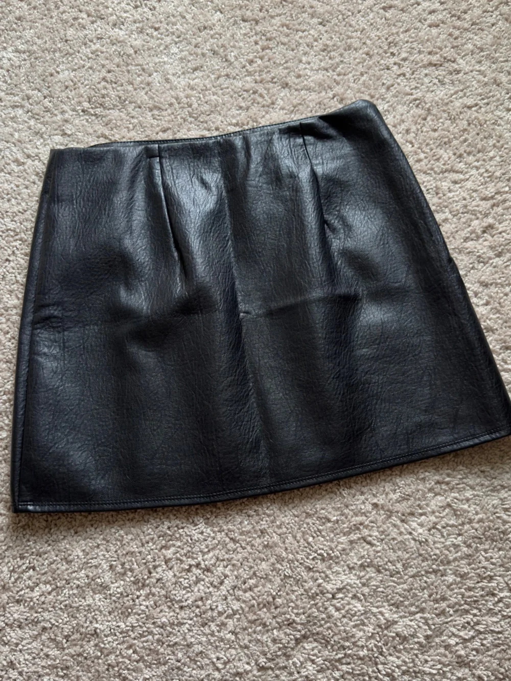 Women’s Black Faux Leather Mini Skirt
